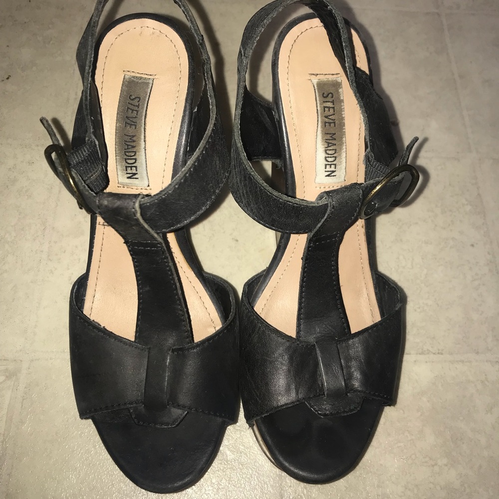 Steve Madden strappy wedged Heels